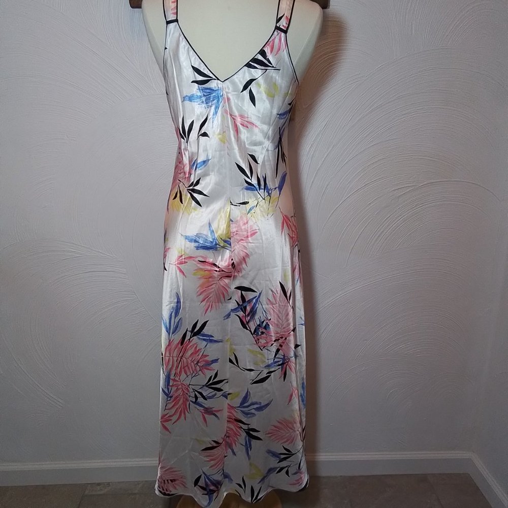 Oscar de la Renta Satin Nightgown Tropical Floral Full Maxi Length Size M - Picture 3 of 4
